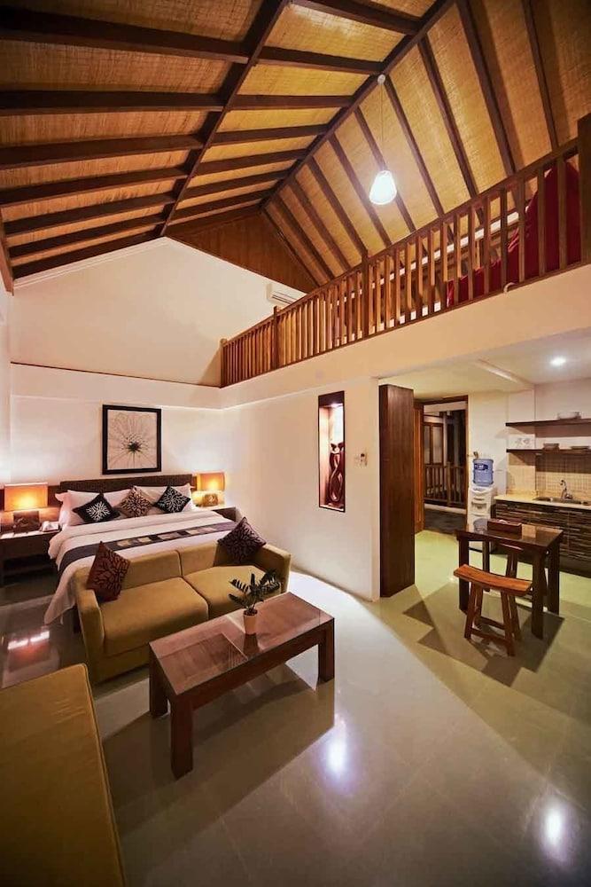 Villa Damar Boutique Hotel Bandung Buitenkant foto