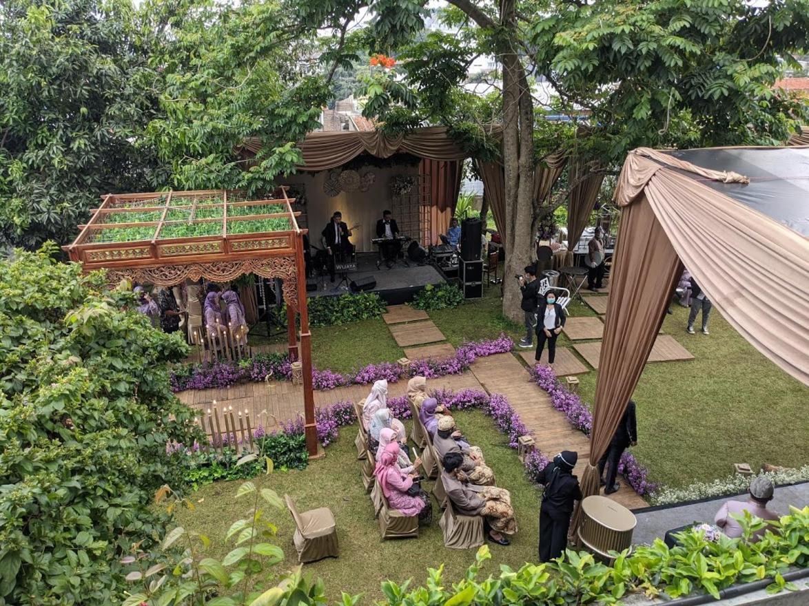 Villa Damar Boutique Hotel Bandung Buitenkant foto