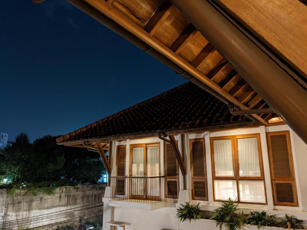 Villa Damar Boutique Hotel Bandung Buitenkant foto