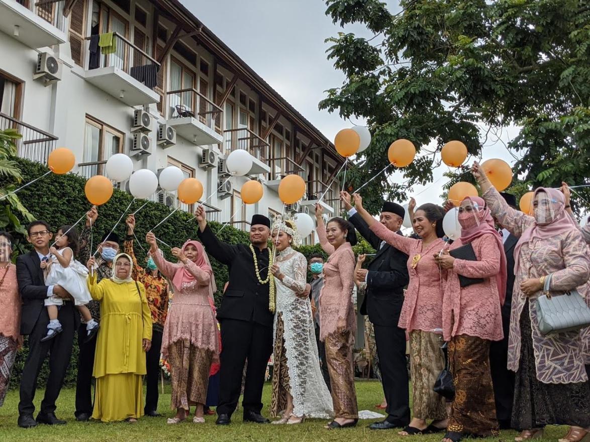 Villa Damar Boutique Hotel Bandung Buitenkant foto